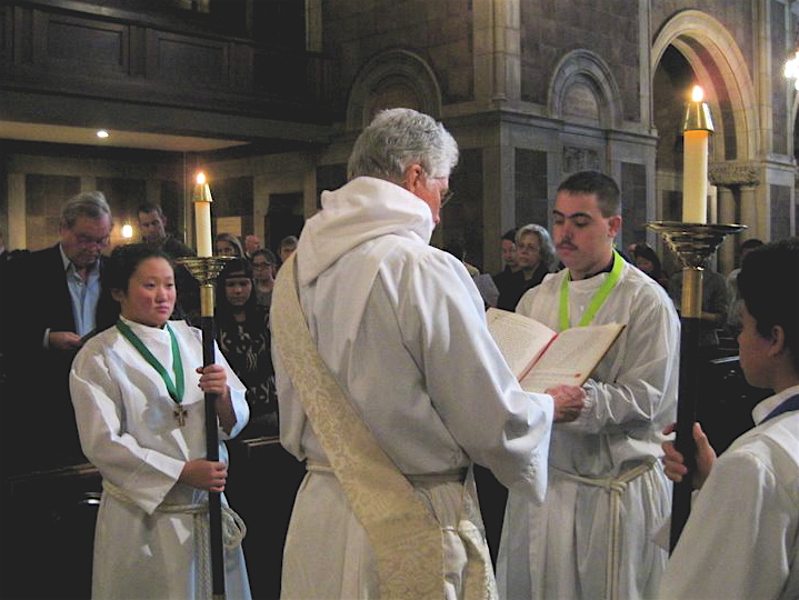 Youth at The Center- acolytes Youth at The Center- acolytes